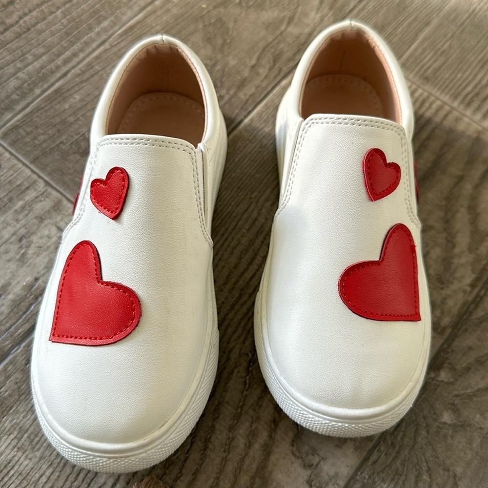 Toddler slip on white with red hearts sneakers